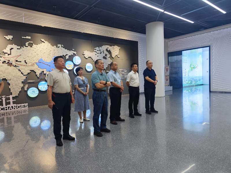 市政协副主席韦锐辉率队赴汕头、潮州学习考察